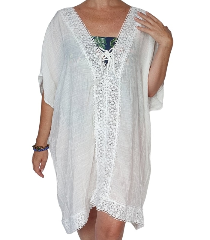 BC16-Modelo Blusón con encaje y cordón - Imagen 1