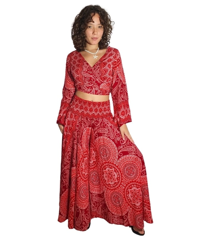 TCM01-Modelo-1 Pantalón tipo falda con cintura nido de abeja - Imagen 1